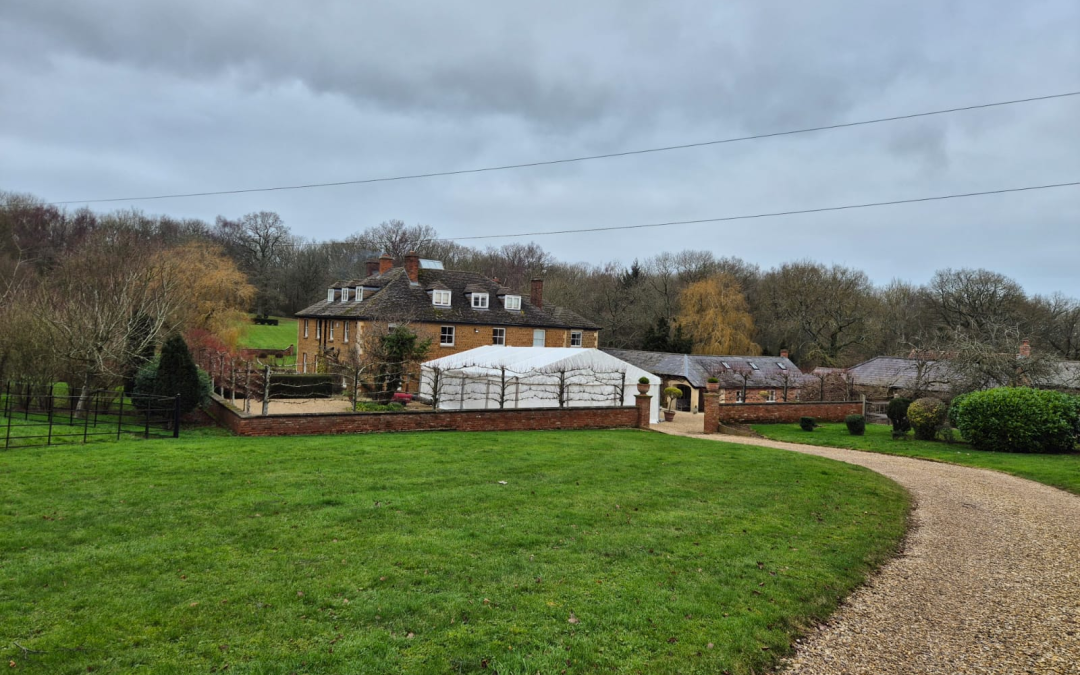 Seamlessly Linking a Marquee to a House – A Precision Installation